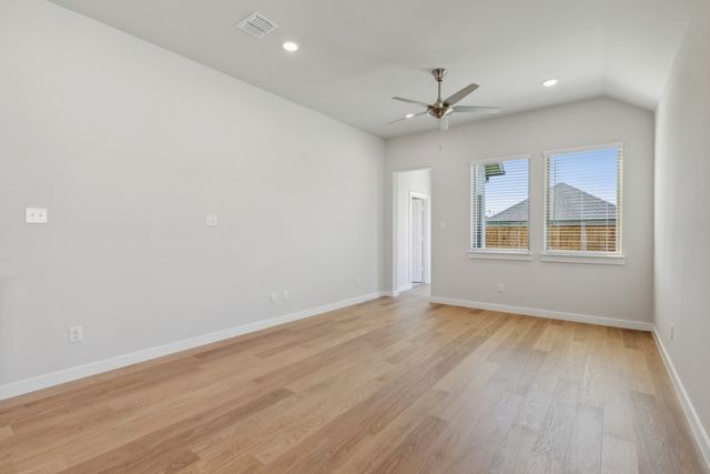 970 Dahlia Drive, Lavon, TX 75166