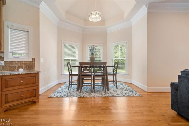 1326 Lochshire Drive, Burlington, NC 27215