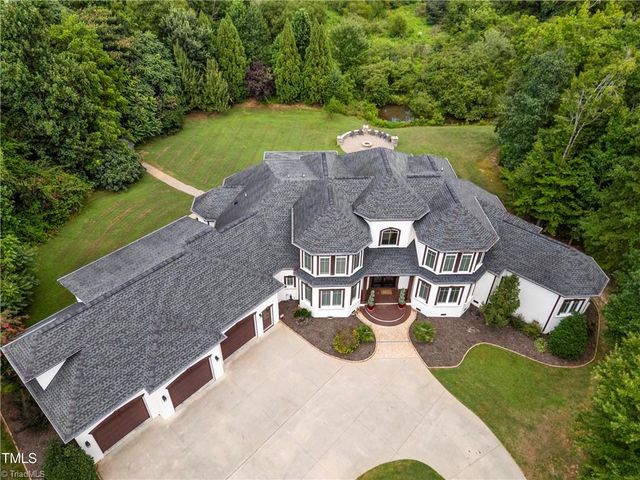 1326 Lochshire Drive, Burlington, NC 27215
