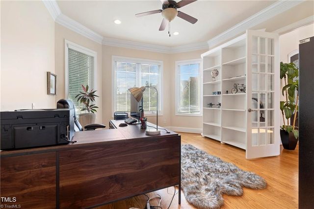 1326 Lochshire Drive, Burlington, NC 27215