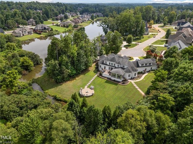 1326 Lochshire Drive, Burlington, NC 27215