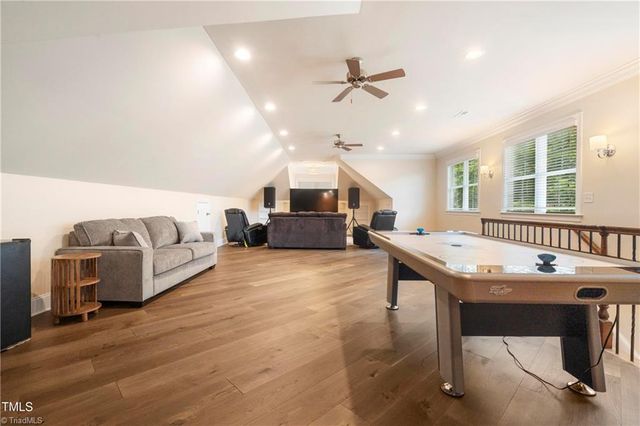 1326 Lochshire Drive, Burlington, NC 27215