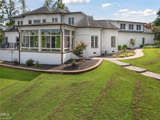 1326 Lochshire Drive, Burlington, NC 27215