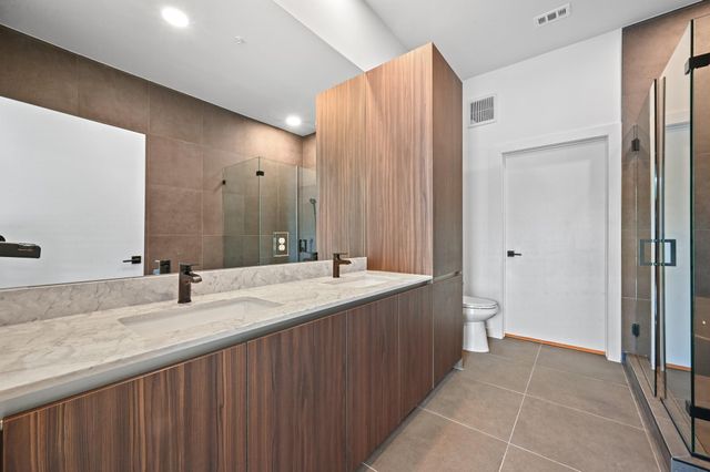 2209 S 1st ST 121, Austin, TX 78704