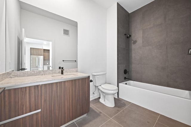 2209 S 1st ST 121, Austin, TX 78704