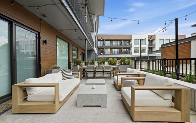 2209 S 1st ST 121, Austin, TX 78704