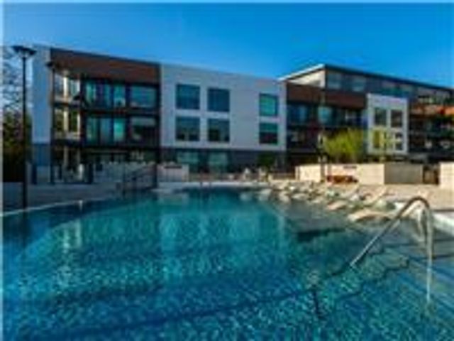 2209 S 1st ST 121, Austin, TX 78704