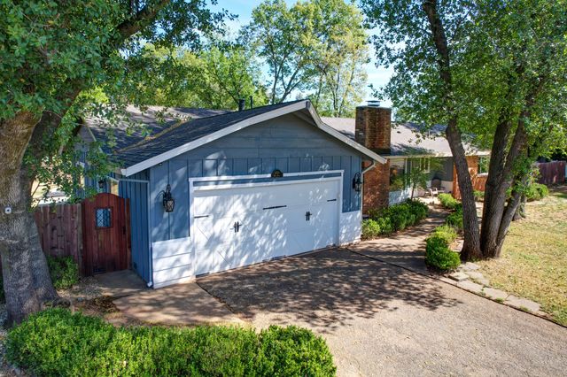 4001 Alta Mesa Drive, Redding, CA 96002