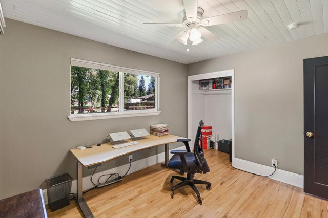 4001 Alta Mesa Drive, Redding, CA 96002