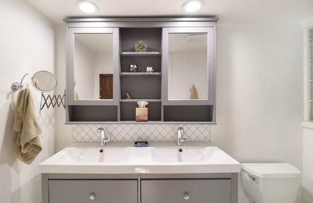 4001 Alta Mesa Drive, Redding, CA 96002