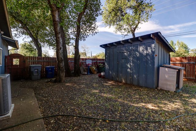 4001 Alta Mesa Drive, Redding, CA 96002