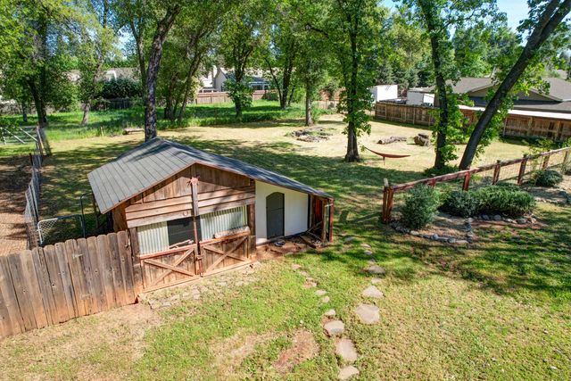 4001 Alta Mesa Drive, Redding, CA 96002