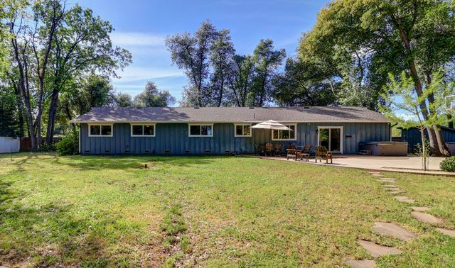 4001 Alta Mesa Drive, Redding, CA 96002