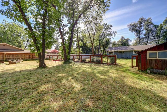4001 Alta Mesa Drive, Redding, CA 96002
