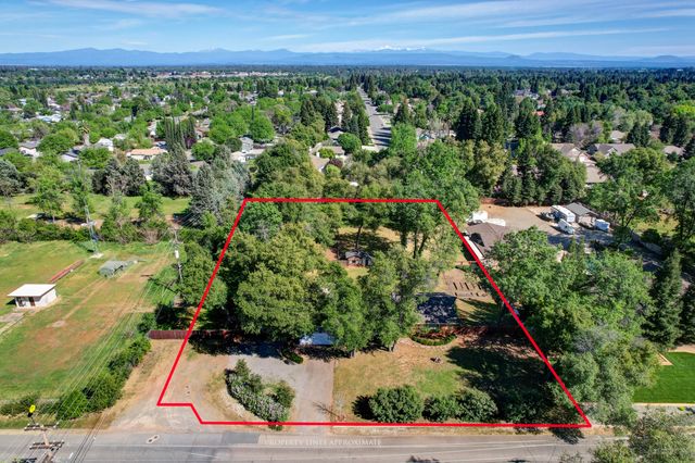 4001 Alta Mesa Drive, Redding, CA 96002