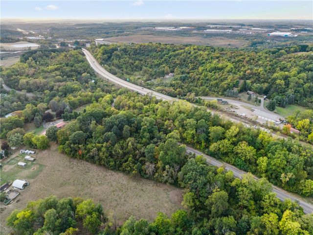 000 Seabright Road, North Fayette, PA 15057