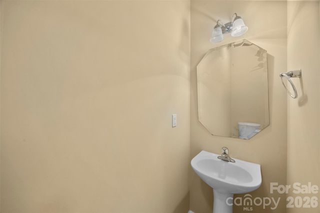 1831 Yaupon Road, Charlotte, NC 28215