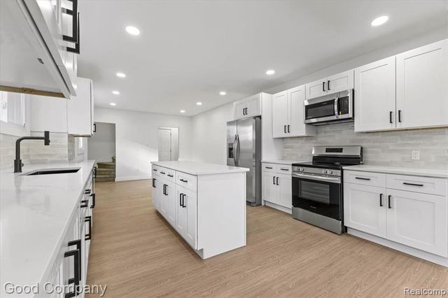 11931 Wisconsin Street, Detroit, MI 48204