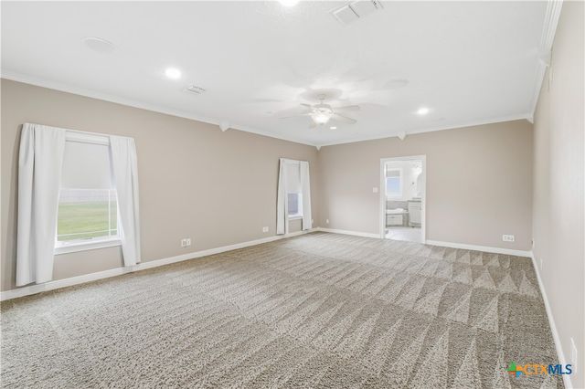 1118 E Maxwell Ditch Road, Port Lavaca, TX 77979