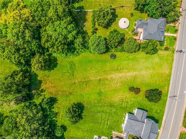 528 Main Street, Pilot Mountain, NC 27041
