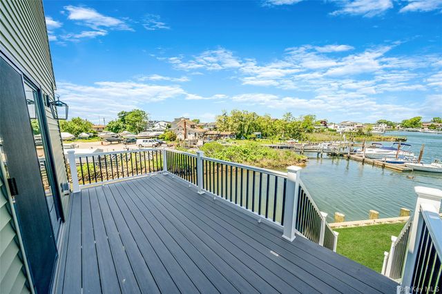 237 Mott Street, Oceanside, NY 11572