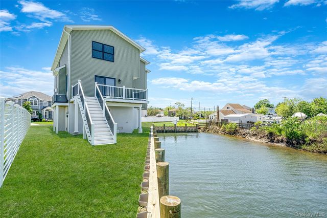 237 Mott Street, Oceanside, NY 11572