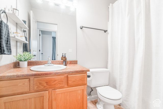 17 S BELMONT DR, Farmington, UT 84025