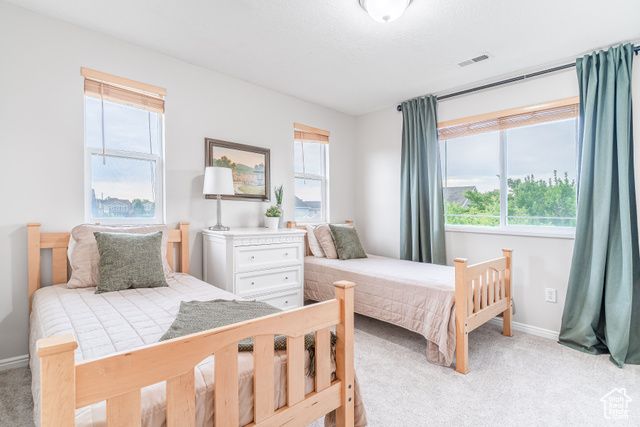 17 S BELMONT DR, Farmington, UT 84025