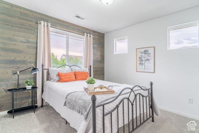 17 S BELMONT DR, Farmington, UT 84025