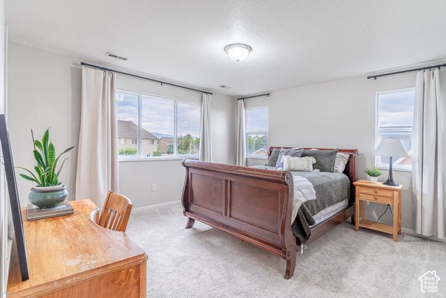 17 S BELMONT DR, Farmington, UT 84025