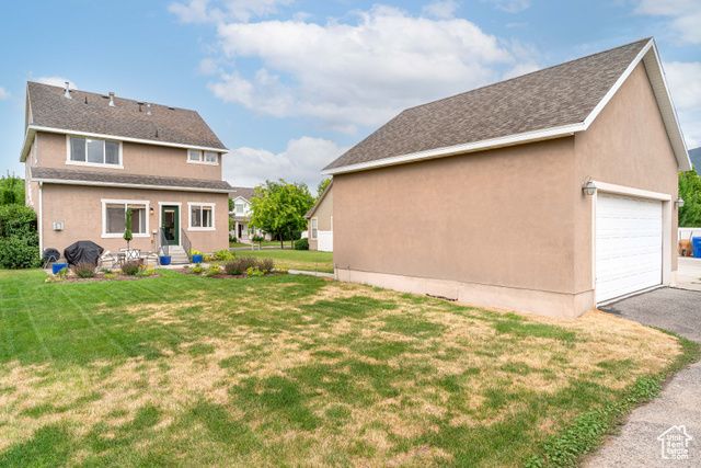 17 S BELMONT DR, Farmington, UT 84025