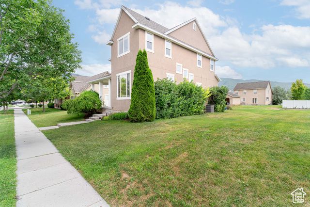 17 S BELMONT DR, Farmington, UT 84025
