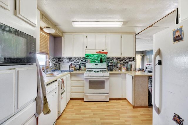 18537 Road 17, Madera, CA 93637