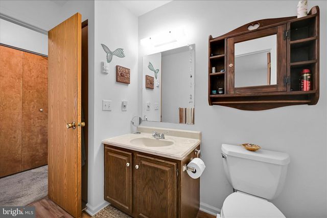38 PICKFORD DR, Lancaster, PA 17603