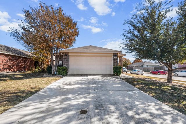 9000 Quarry Ridge Trail, Fort Worth, TX 76244