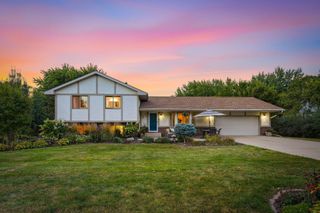 2080 Kelzer Pond Drive, Victoria, MN 55386