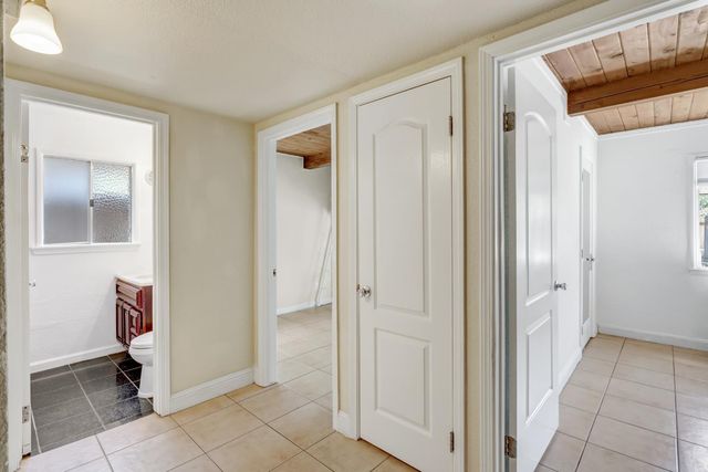 5510 71st St, Sacramento, CA 95820