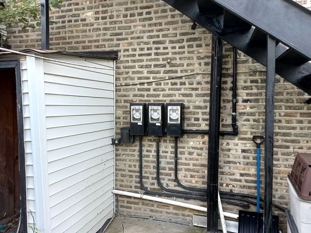 6348 W GRAND Avenue, Chicago, IL 60639