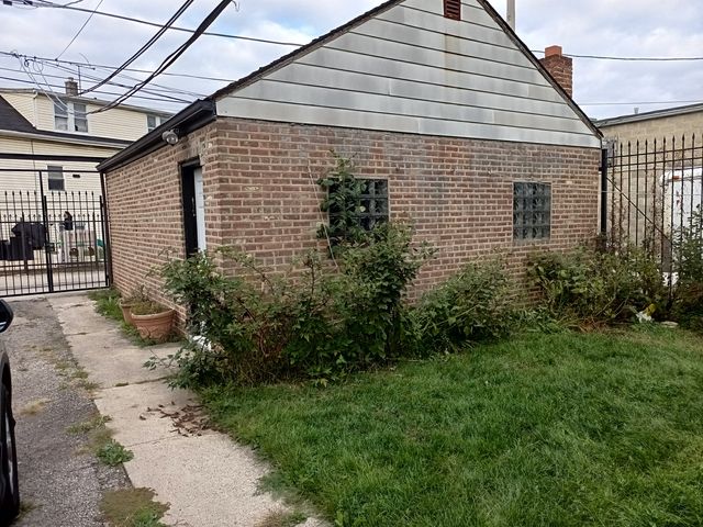 6348 W GRAND Avenue, Chicago, IL 60639