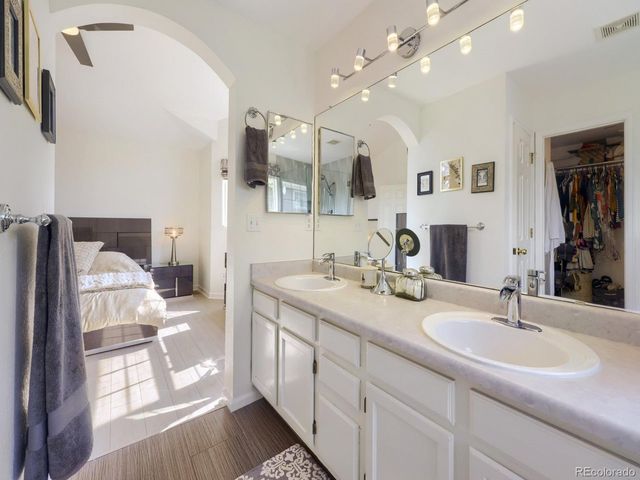 6431 Secrest Ct, Arvada, CO 80007