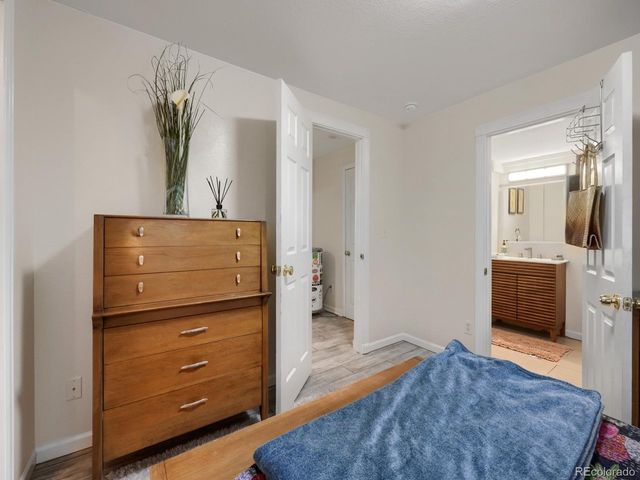 6431 Secrest Ct, Arvada, CO 80007
