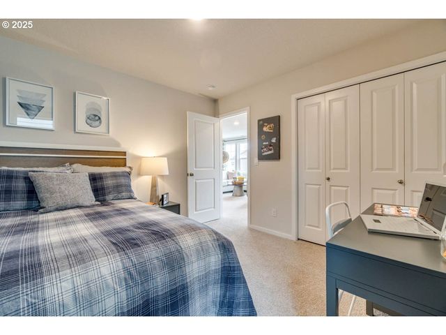 345 Stella St Ne, Salem, OR 97301