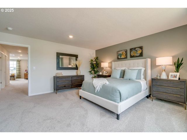 345 Stella St Ne, Salem, OR 97301