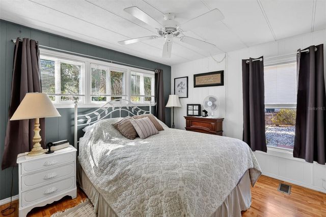 3896 PICCIOLA ROAD 233, Fruitland Park, FL 34731