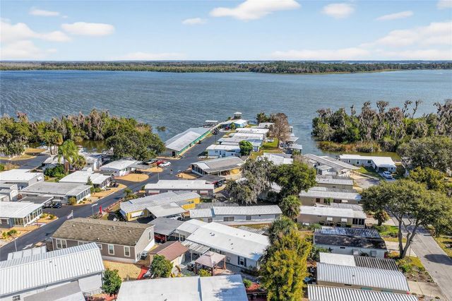 3896 PICCIOLA ROAD 233, Fruitland Park, FL 34731