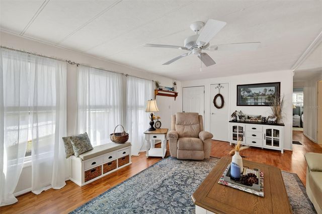 3896 PICCIOLA ROAD 233, Fruitland Park, FL 34731