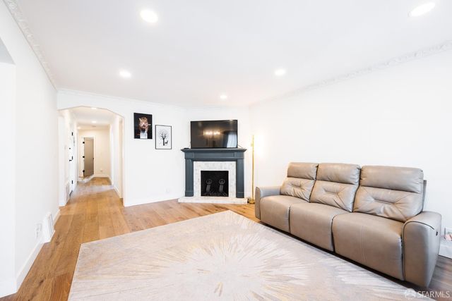 150 Dartmouth Street, San Francisco, CA 94134