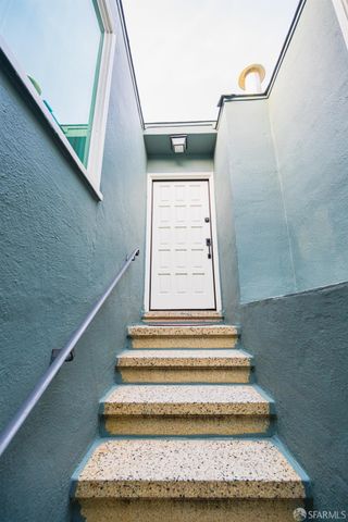 150 Dartmouth Street, San Francisco, CA 94134