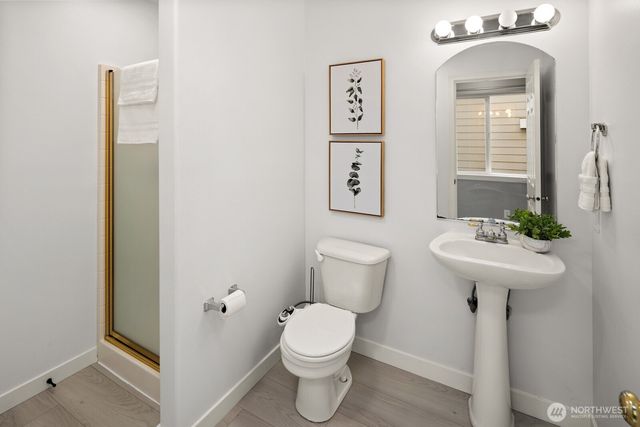 23809 SE 6th Street, Sammamish, WA 98074