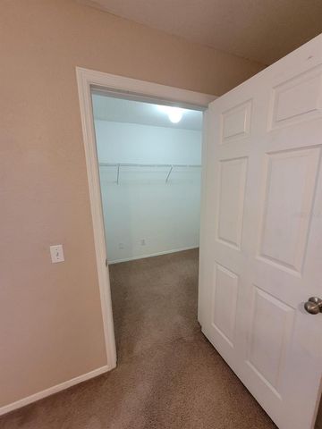 36101 DEER CREEK DRIVE 201, Zephyrhills, FL 33541